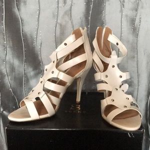 White heels by Scene size 11